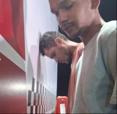 Mulher reage a tentativa de estupro e é esfaqueada 12 vezes por criminosos
