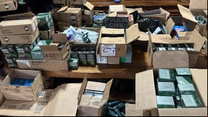 Grupo envolvido com venda de armas usadas em homicídios por facções criminosas é alvo da PC